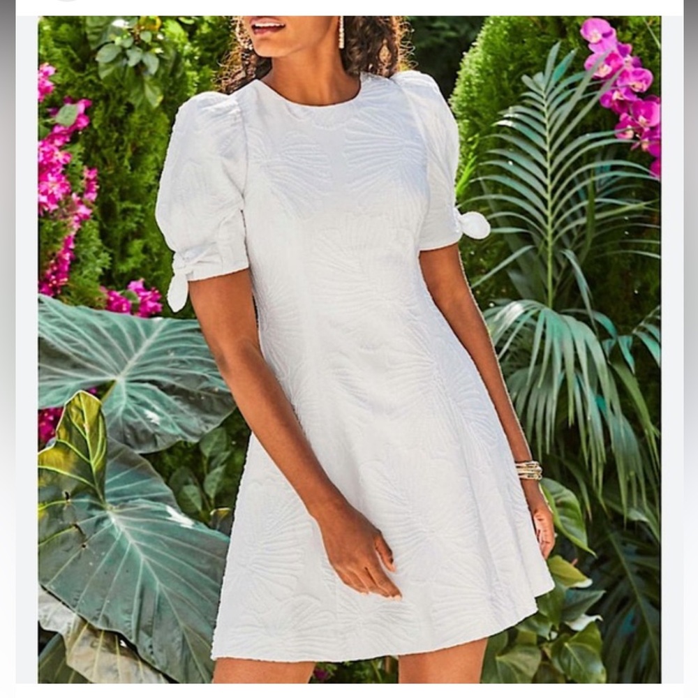 Pulitzer Damina Stretch Dress in Puckered Jacquard White. NEW with Tags Size 8